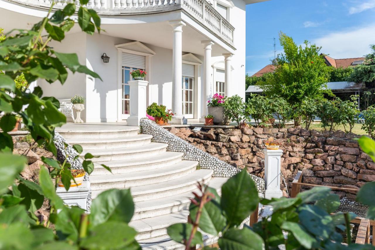 White House Appartement Lainate Buitenkant foto