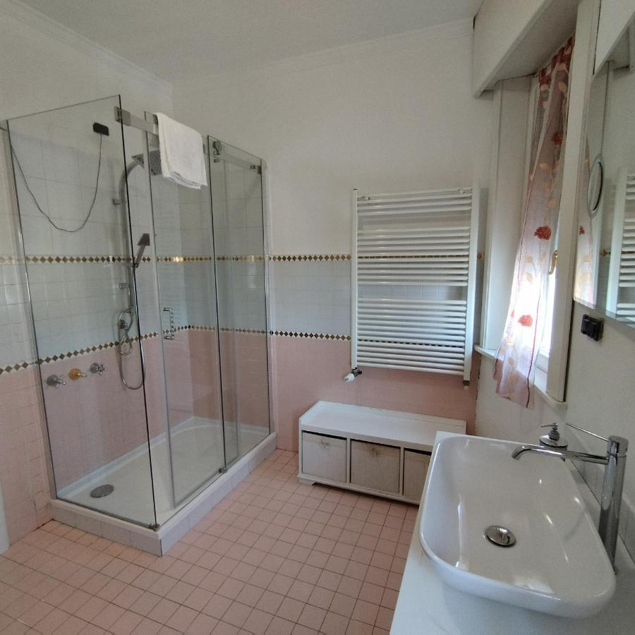 White House Appartement Lainate Buitenkant foto