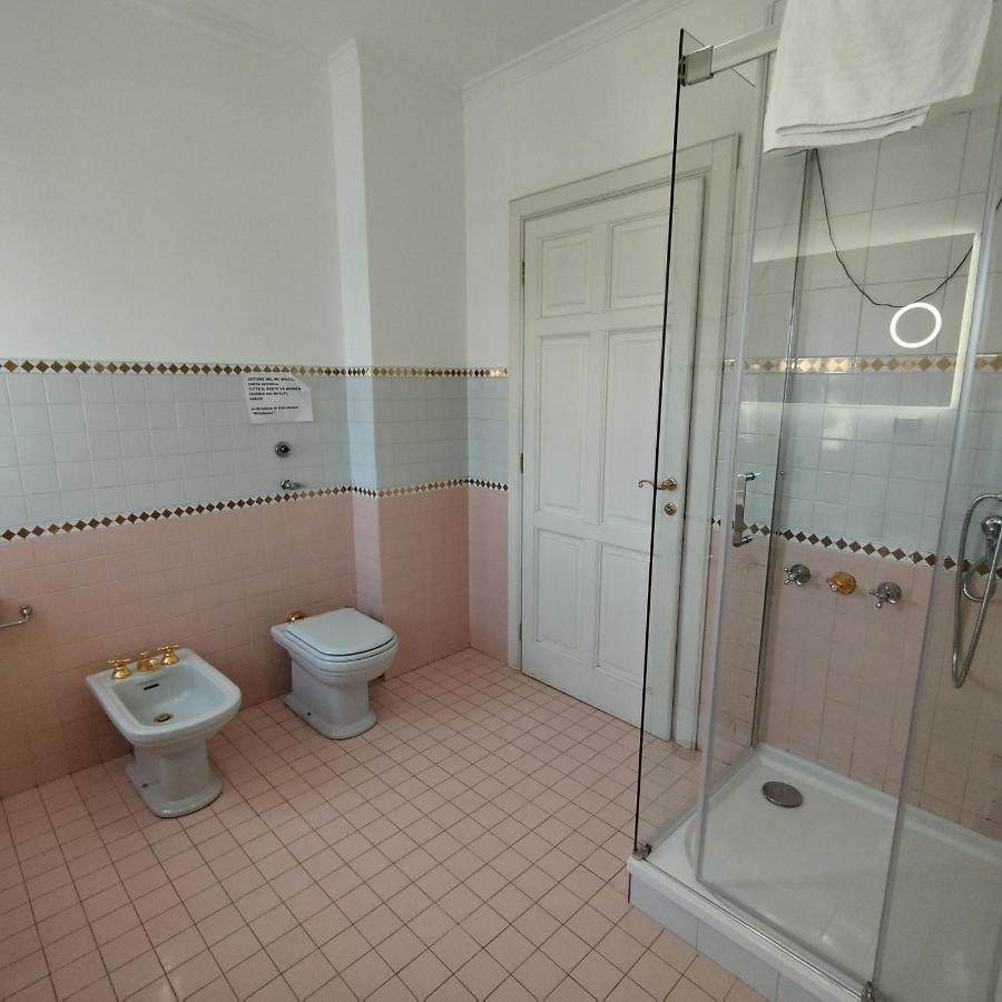 White House Appartement Lainate Buitenkant foto