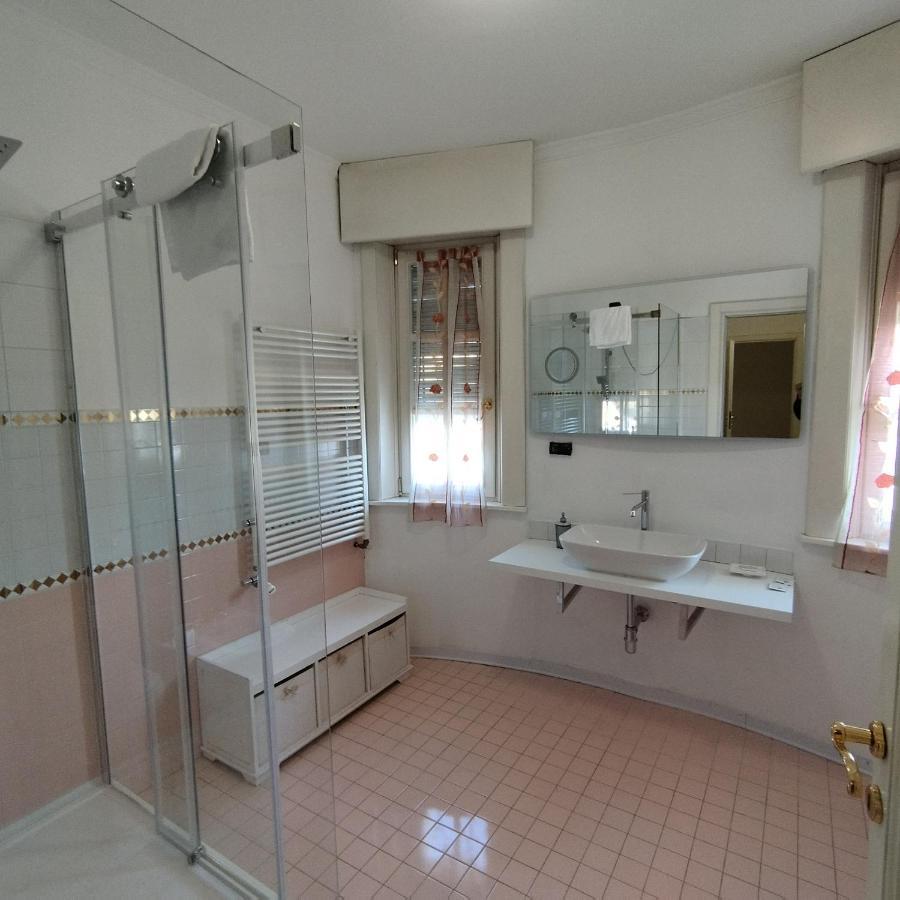 White House Appartement Lainate Buitenkant foto