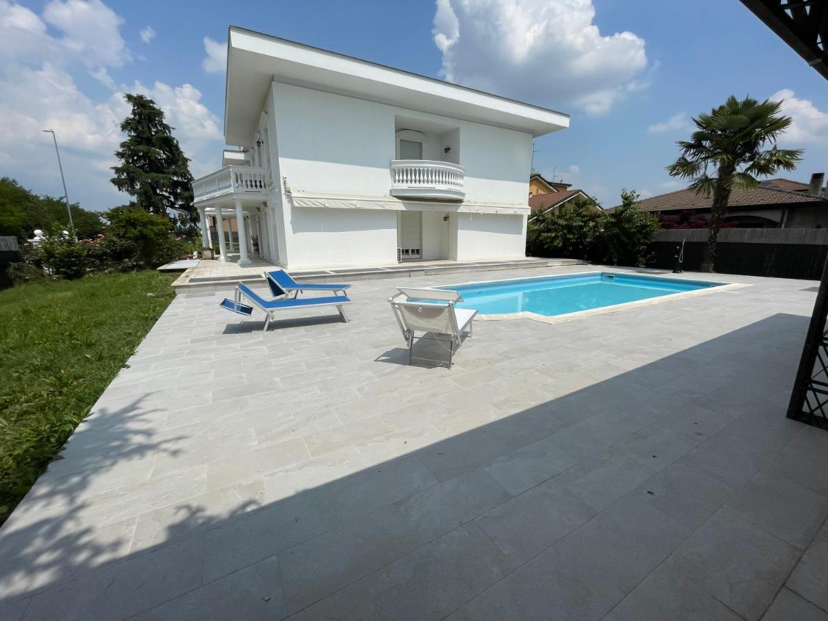 White House Appartement Lainate Buitenkant foto