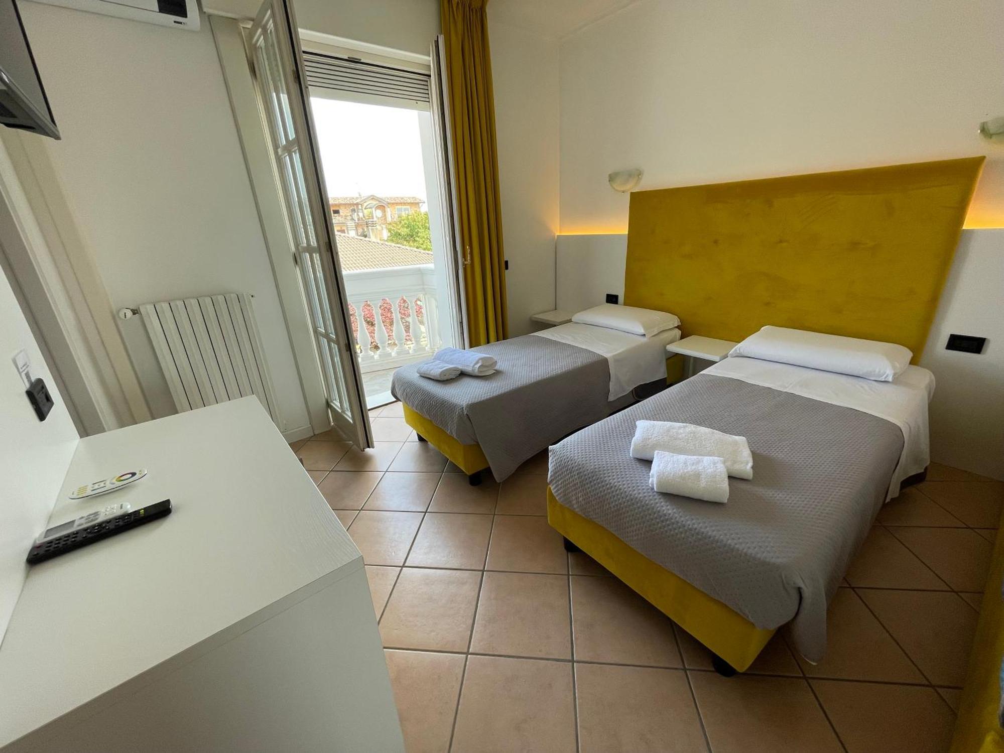 White House Appartement Lainate Buitenkant foto