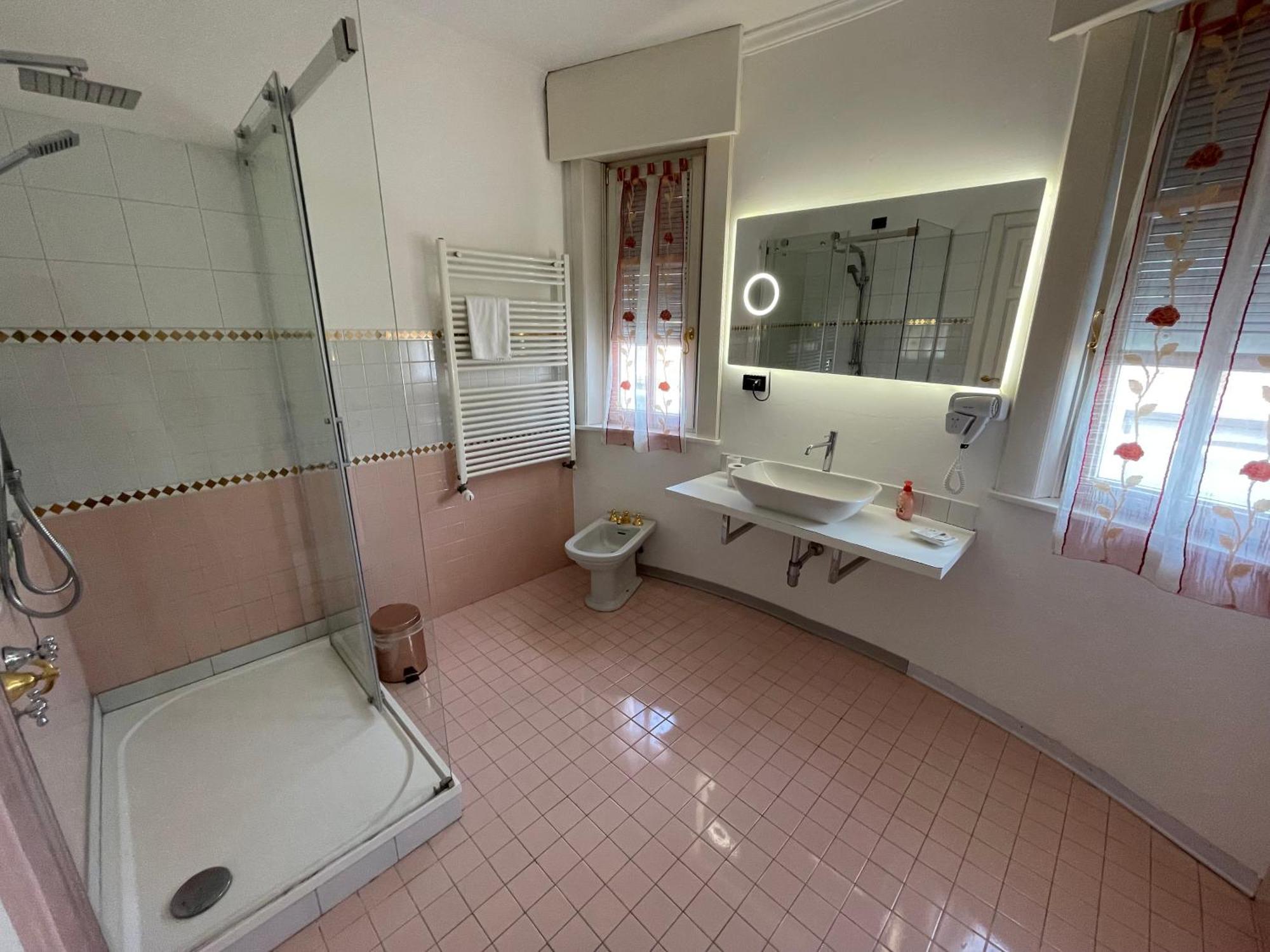 White House Appartement Lainate Buitenkant foto