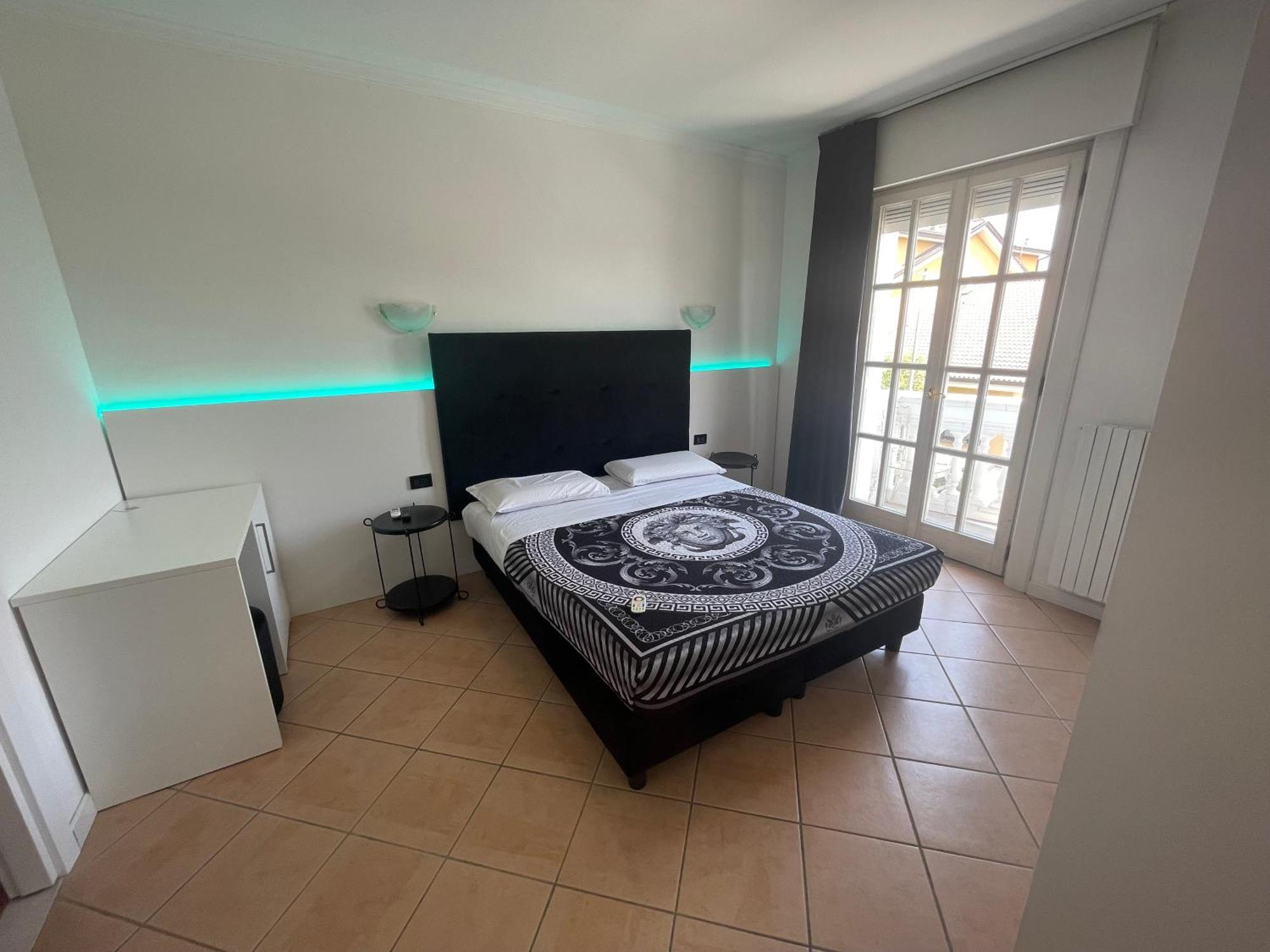 White House Appartement Lainate Buitenkant foto